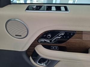 Land Rover Range Rover Vogue SE P525 - Image 11