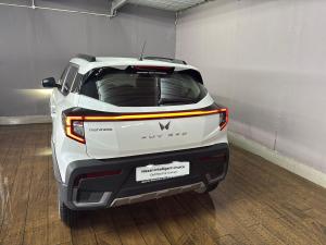 Mahindra XUV 3XO 1.2T AX5 auto - Image 7