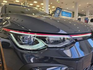 Volkswagen Golf GTI - Image 15