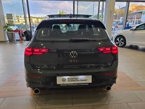 Volkswagen Golf GTI - Image 4