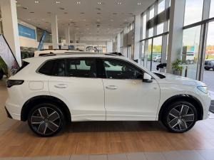 Volkswagen Tiguan 2.0TDI R-Line 4Motion - Image 16