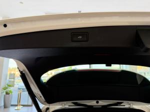 Volkswagen Tiguan 2.0TDI R-Line 4Motion - Image 19