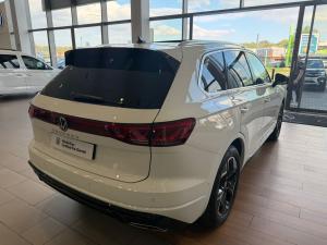 Volkswagen Touareg V6 TDI R-Line - Image 14