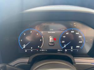 Volkswagen Touareg V6 TDI R-Line - Image 8