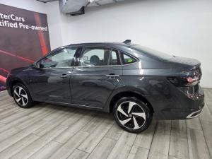 Volkswagen Polo sedan 1.0TSI Style - Image 14