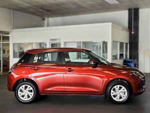 Suzuki Swift 1.2 GL+ auto - Image 13