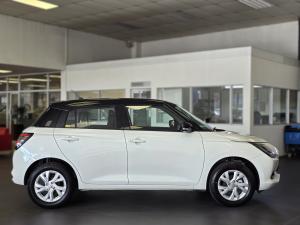 Suzuki Swift 1.2 GL+ manual - Image 17