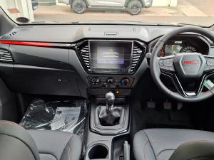 Isuzu D-Max 1.9TD double cab LS X-Rider manual - Image 6