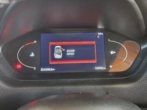 Nissan Magnite 1.0 Turbo Acenta Kuro manual - Image 16