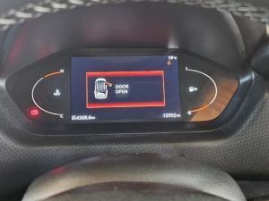 Nissan Magnite 1.0 Turbo Acenta Kuro manual - Image 18