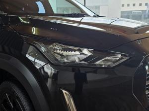 Nissan Magnite 1.0 Turbo Acenta Kuro manual - Image 2