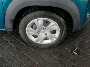 Renault Kwid 1.0 Techno manual - Image 12