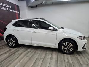 Volkswagen Polo hatch 1.0TSI Life manual - Image 12