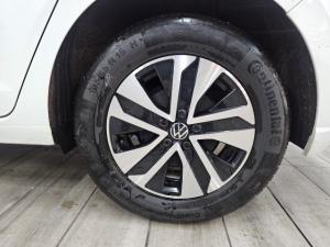 Volkswagen Polo hatch 1.0TSI Life manual - Image 4