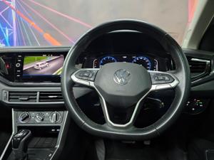 Volkswagen Polo hatch 1.0TSI Life auto - Image 4
