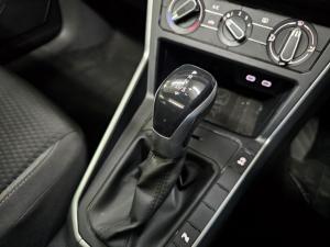 Volkswagen Polo hatch 1.0TSI Life auto - Image 6