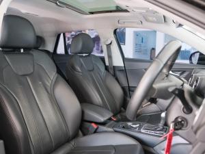 Audi Q2 35TFSI S line - Image 8