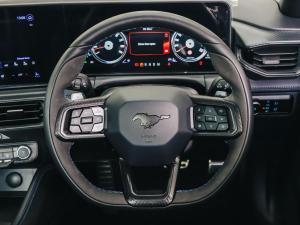 Ford Mustang Dark Horse fastback - Image 15