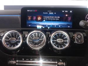 Mercedes-Benz A-Class A200 hatch Progressive - Image 17