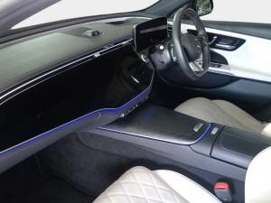 Mercedes-Benz E-Class E220d Avantgarde - Image 11