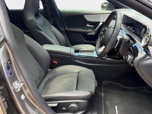 Mercedes-Benz CLA CLA220d Progressive - Image 13