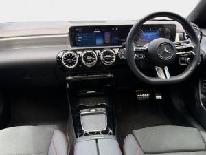 Mercedes-Benz CLA CLA220d Progressive - Image 14
