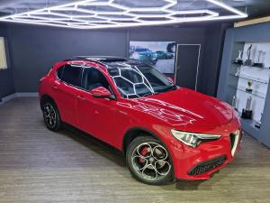 Alfa Romeo Stelvio 2.0T Super Q4 - Image 1