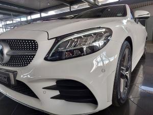 Mercedes-Benz C200 Cabrio automatic - Image 11