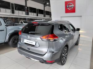 Nissan X-Trail 2.5 4x4 Tekna - Image 7
