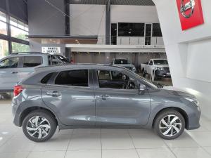 Toyota Starlet 1.5 XR auto - Image 10