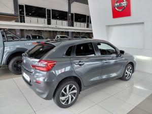 Toyota Starlet 1.5 XR auto - Image 8