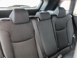 Toyota Corolla Cross 1.8 Xi - Image 11