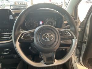 Toyota Starlet 1.5 XR auto - Image 8