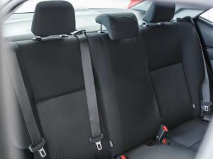 Toyota Corolla Quest 1.8 Plus manual - Image 12