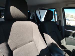 Toyota Hilux 2.8GD-6 double cab Raider auto - Image 17