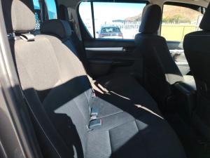 Toyota Hilux 2.8GD-6 double cab Raider auto - Image 18