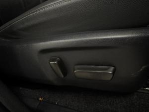 Toyota Hilux 2.8GD-6 double cab Legend auto - Image 17