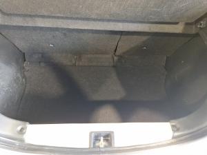 Toyota Vitz 1.0 - Image 13