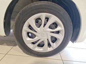 Toyota Vitz 1.0 - Image 14