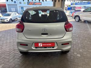 Toyota Vitz 1.0 - Image 5