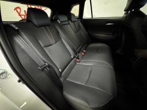 Toyota Corolla Cross 1.8 XS - Image 15