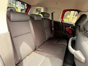 Toyota FJ Cruiser FJ Cruiser - Image 8