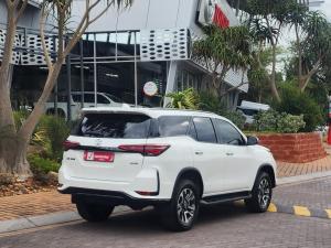 Toyota Fortuner 2.8GD-6 4x4 - Image 2