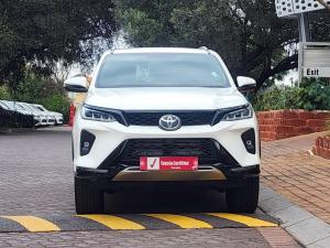 Toyota Fortuner 2.8GD-6 4x4 - Image 4