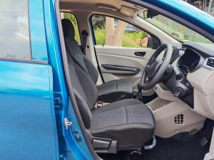 Renault Triber 1.0 Evolution - Image 7