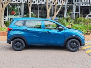 Renault Triber 1.0 Evolution - Image 3