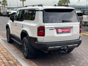 Toyota Land Cruiser Prado 2.8GD TX - Image 11