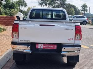 Toyota Hilux 2.4GD-6 single cab Raider manual - Image 5