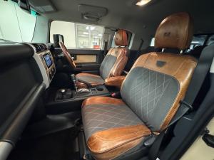 Toyota FJ Cruiser FJ Cruiser - Image 7