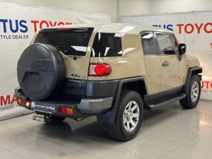 Toyota FJ Cruiser FJ Cruiser - Image 2
